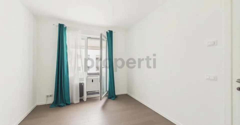 Elegant 4.5-room apartment in Bellinzona with 30 m² terrace – photo 15 of 26