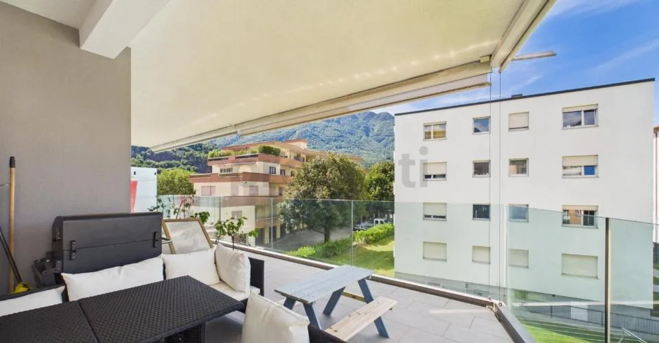 Elegant 4.5-room apartment in Bellinzona with 30 m² terrace – photo 23 of 26