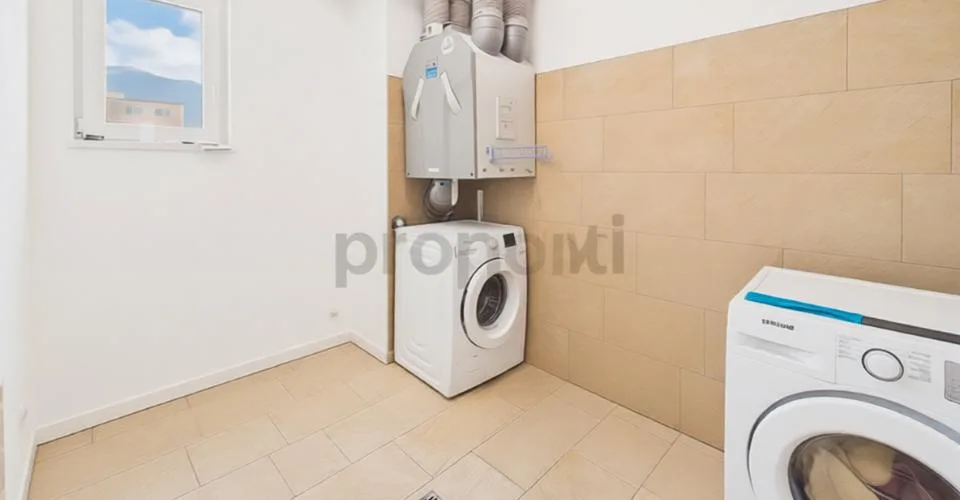 Elegant 4.5-room apartment in Bellinzona with 30 m² terrace – photo 25 of 26