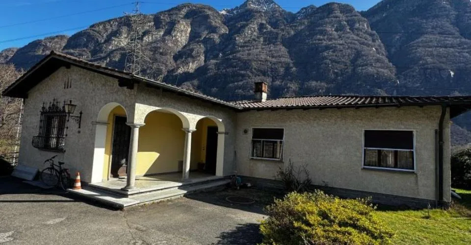 Haus zum Verkauf in Iragna mit bebaubarem Grundstück – Foto 10 von 16