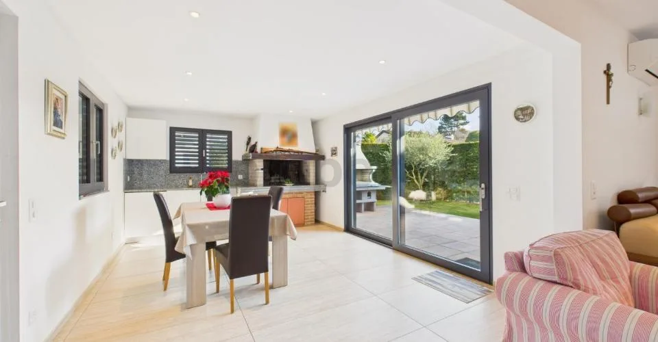 Moderna casa indipendente 8 locali con ampio parcheggio, Cadempino – foto 7 di 29