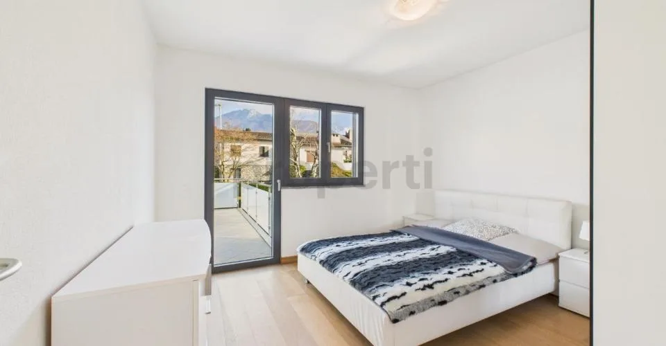 Moderna casa indipendente 8 locali con ampio parcheggio, Cadempino – foto 15 di 29