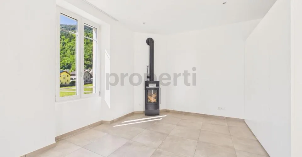 Einkommensgenerierendes Gebäude mit verfügbarem R3-Bauland – Foto 11 von 20