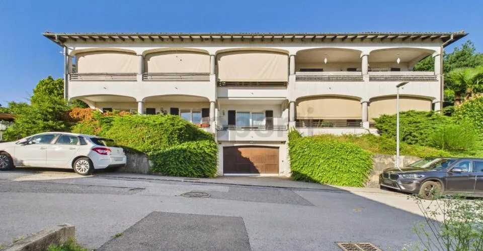 Appartamento con Grande terrazza , piscina condominiale e camino a ... – foto 15 di 20