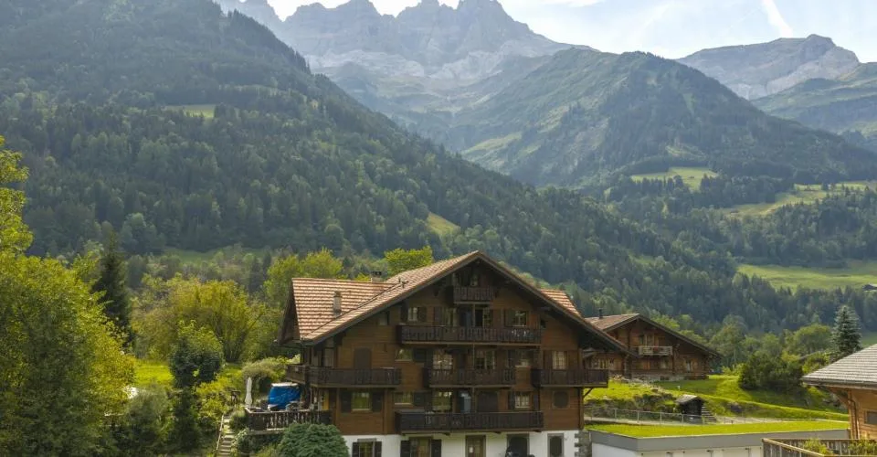Superbe 2.5 pièces en duplex à louer à la saison ou à l'année