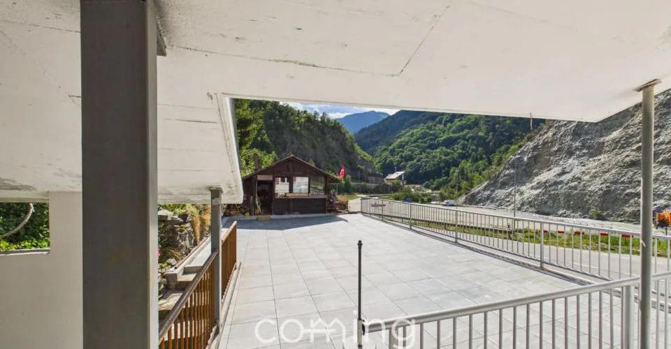 Mehrfamilienhaus mit 11 Wohnungen in sonniger Lage Grengiols – foto 10 di 13
