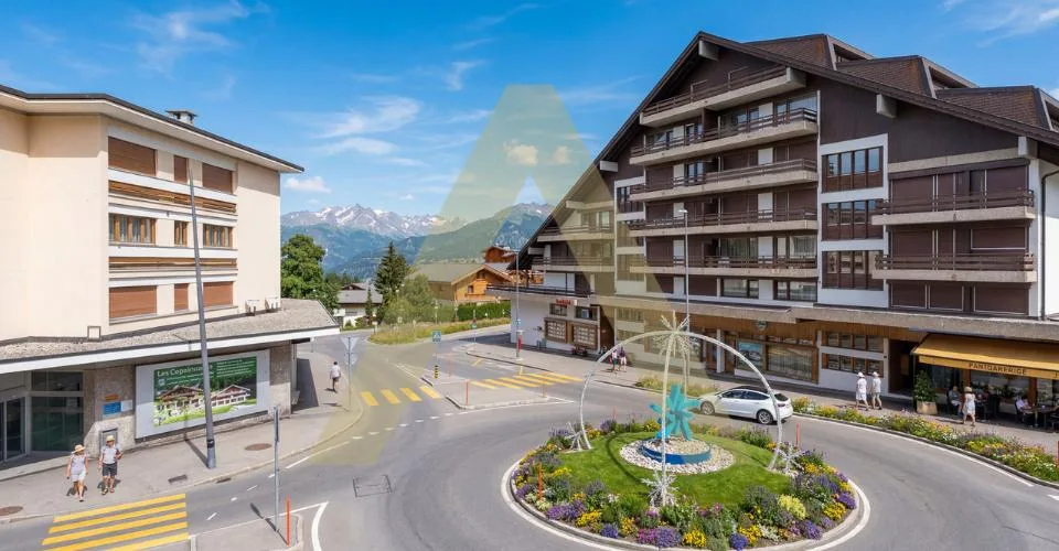 Spacieux et lumineux appartement en plein centre – Foto 10 von 13
