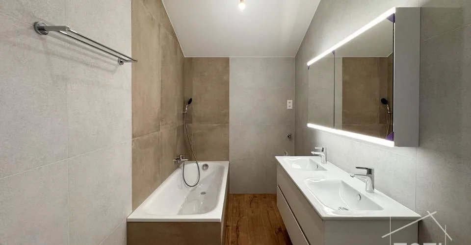 Wohnung 4 Zimmer renoviert mit privatem Garten von 100 m² - Brent (Montreux) – Foto 15 von 26