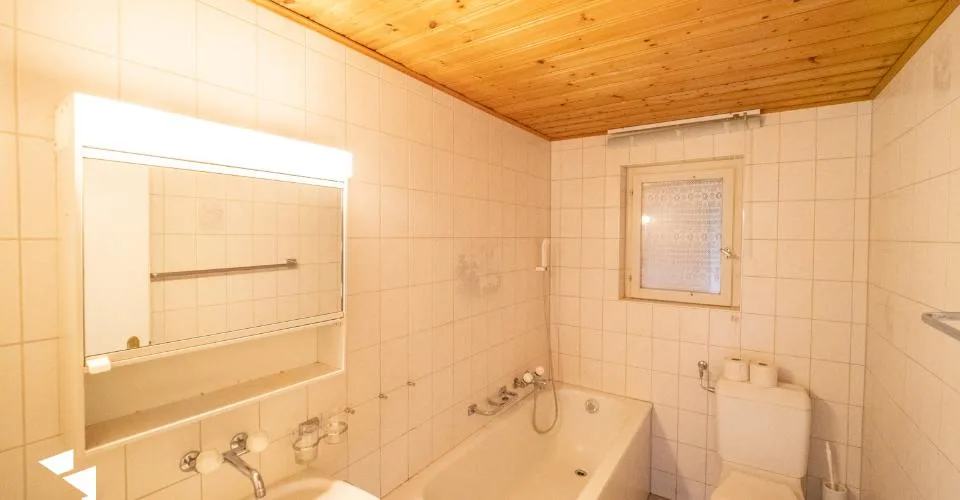 Idyllisch gelegenes Zwei-Generationen-Haus – Foto 13 von 13