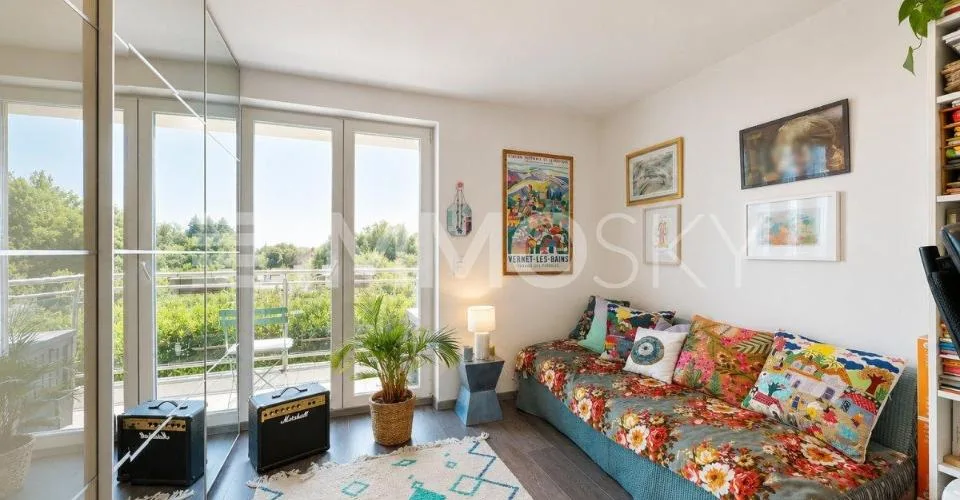 Einzigartiges 4.5-Zimmer-Apartment in einer grünen Umgebung – Foto 11 von 17
