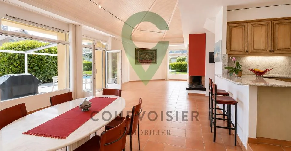 Grande villa contemporaine avec 2 logements, jardin et piscine – foto 4 di 33