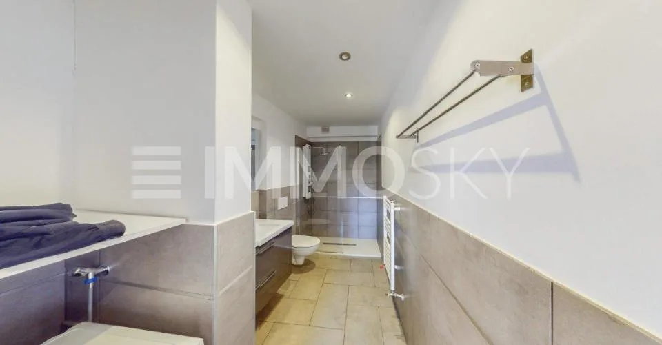 Renoviert, zentral, geeignet als Zweitwohnsitz – Foto 5 von 10