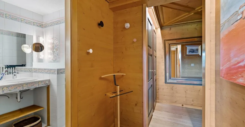 Sehr schöne 3,5-Zimmer-Wohnung im Erdgeschoss mit Terrasse und Garten – Foto 8 von 42