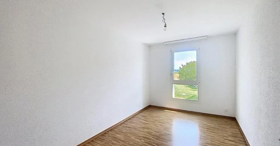 Appartement de 3.5 pièces au rez-de-chaussée