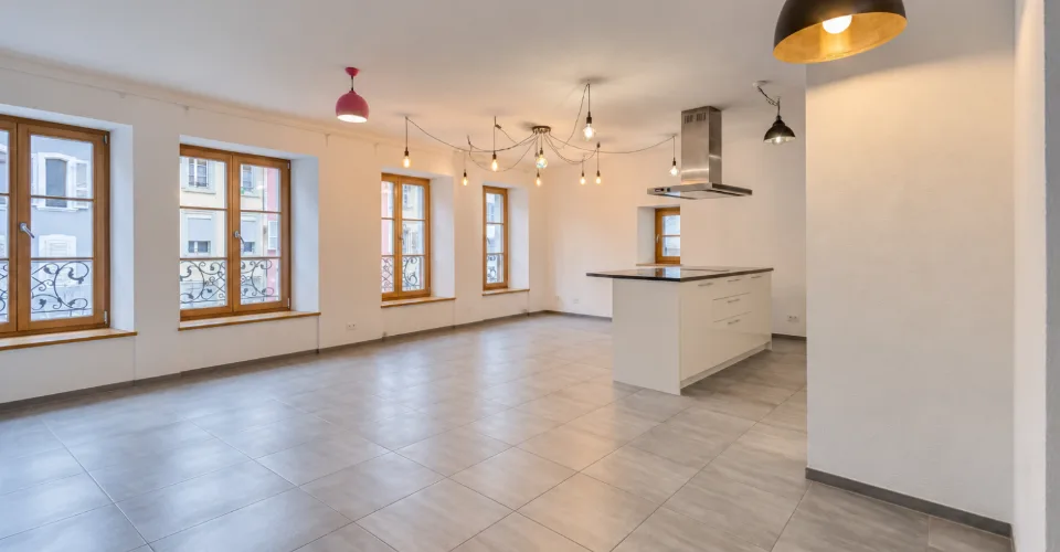 Charmant appartement 4,5 pièces au cœur de la vieille ville de Porrentruy – photo 2 sur 9