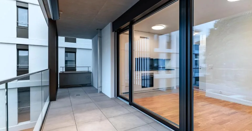 Brandneues Studio mit geräumiger Terrasse in Prilly/Malley