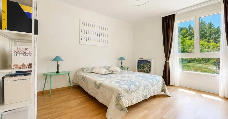 Attique rénové de 6,5 pièces | Quartier Pully-Montchoisi – foto 11 di 24