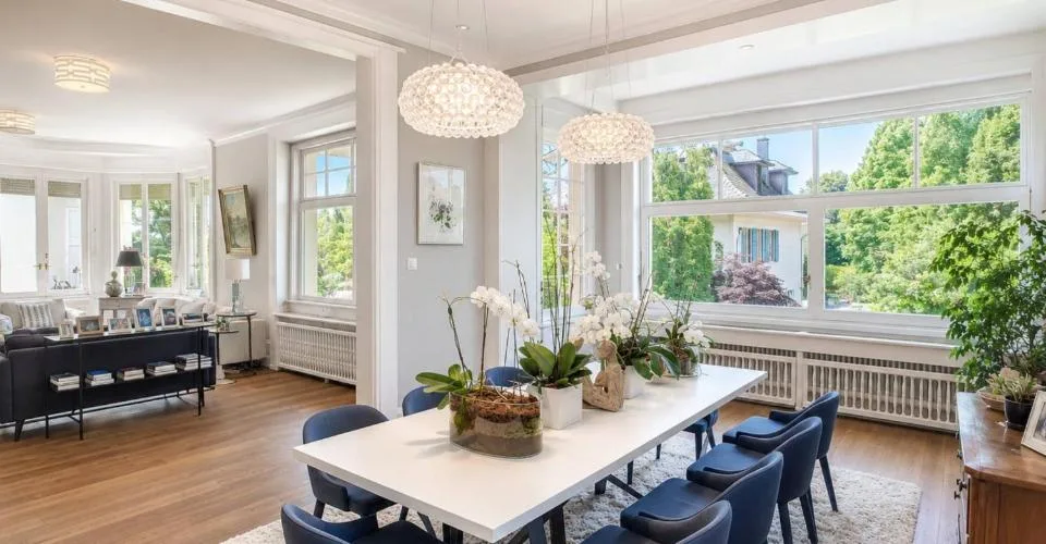 Haus mit 9 Zimmern – Foto 5 von 26