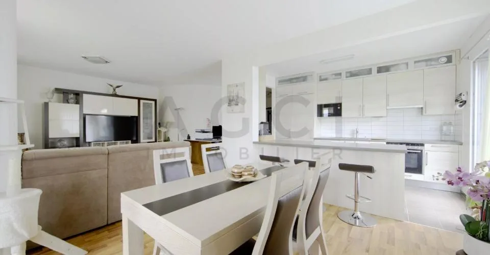 4 Zimmer Wohnung in Châtelaine – Foto 4 von 13