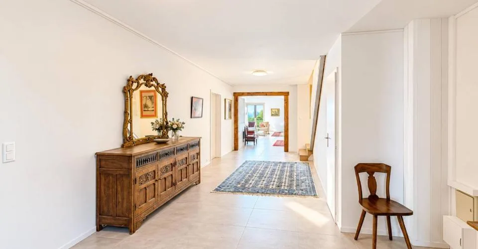 Duplex von hohem Standard mit Blick auf den See und die Alpen – Foto 3 von 22