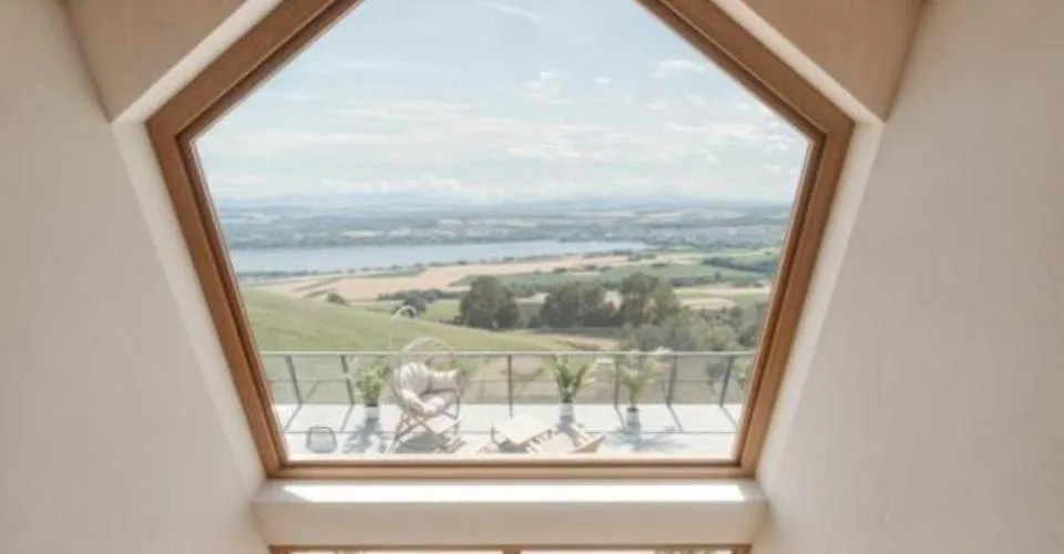 APPARTAMENTO-TERRAZZA CON VISTA PANORAMICA SUL LAGO! – foto 4 di 11