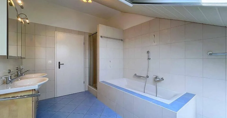 Family house in a quiet location with an open view of the countryside – photo 11 of 26