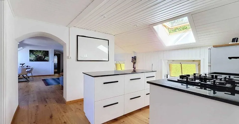 UN APPARTEMENT DE CHARME SUR LES HAUTEURS DE MONTREUX – Foto 5 von 20