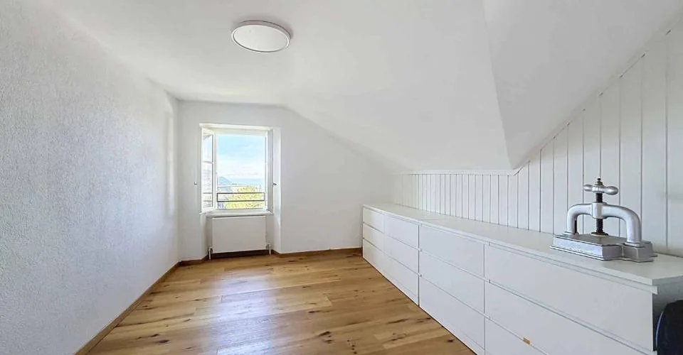 UN APPARTEMENT DE CHARME SUR LES HAUTEURS DE MONTREUX – Foto 9 von 20