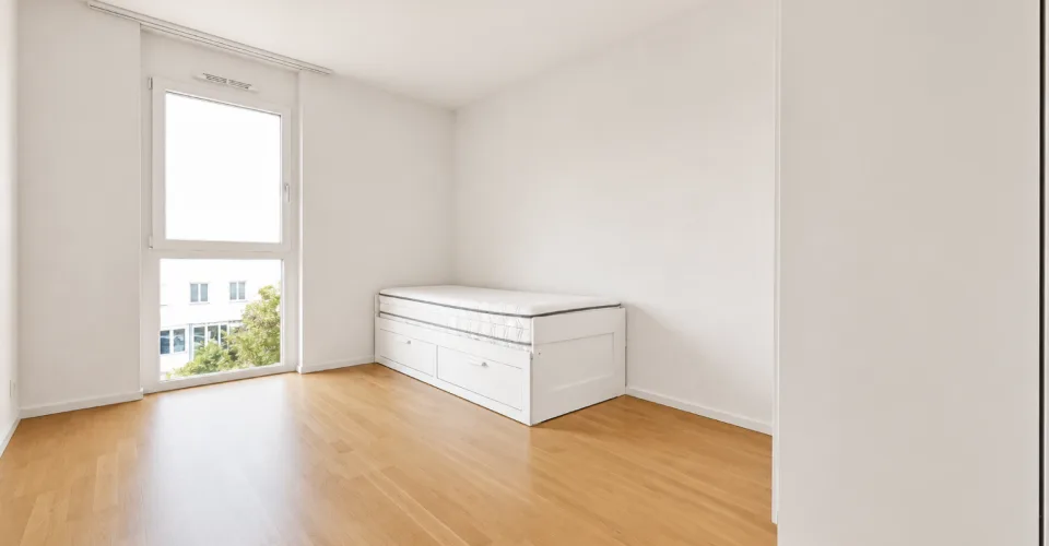 Moderne Wohnungen mit hohem Standard und Balkon-Terrasse in der Nähe des Sees – Foto 17 von 26