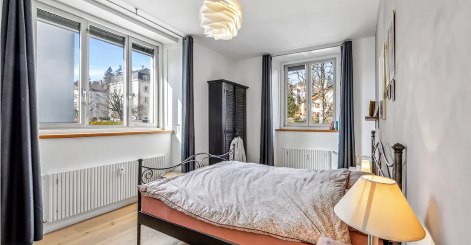 La Chaux-de-Fonds, spacieux appartement de 3,5 pièces (105 m2) avec place de parc extérieure – photo 13 sur 20