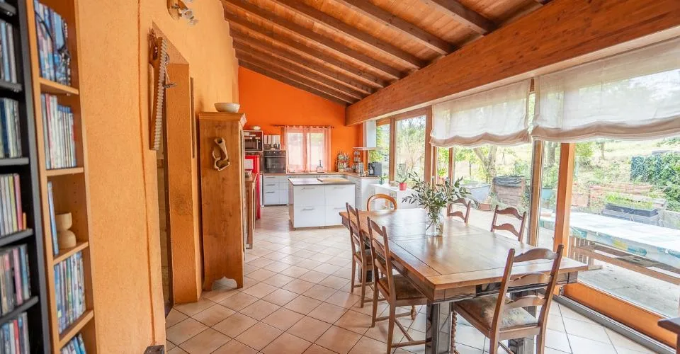 Casa Familiare Spaziosa - una Proprietà con Grande Potenziale di Ristrutturazione – foto 9 di 12