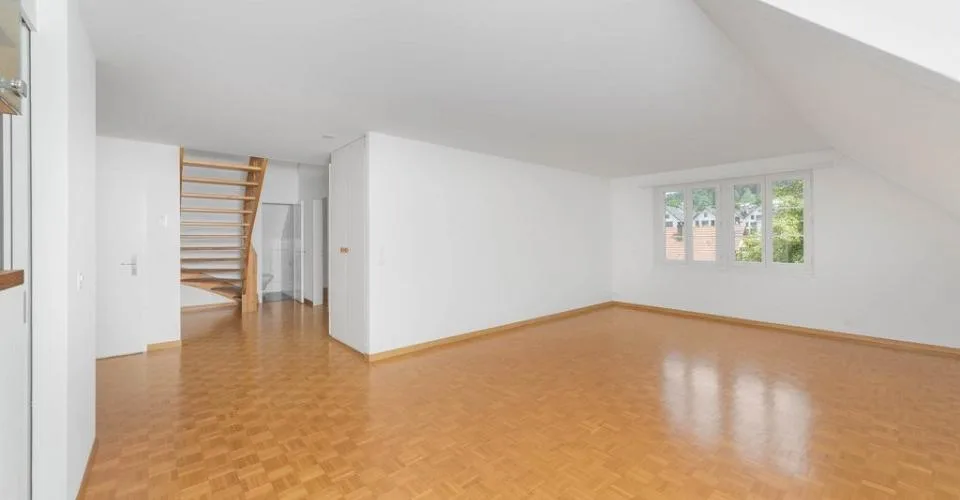2.5-Zimmer-Wohnung in Aesch ZH zu vermieten