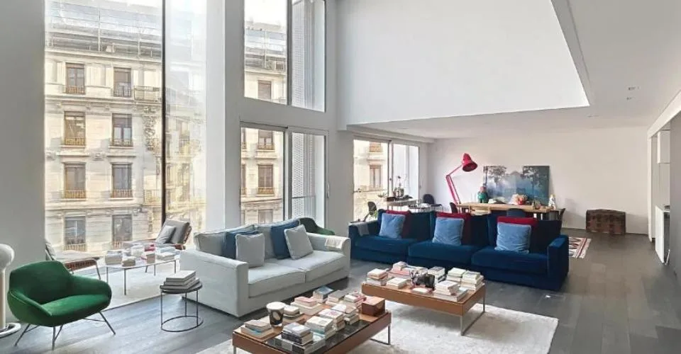 Genève centre : somptueux appartement dans résidence sécurisée – Foto 2 von 9