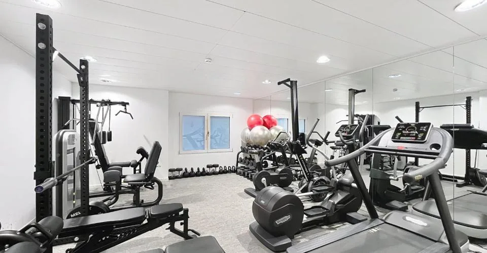 Genève centre : somptueux appartement dans résidence sécurisée – Foto 8 von 9