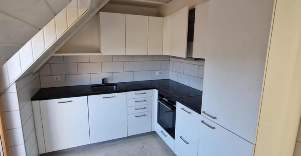 Un bâtiment nouvellement isolé avec votre terrasse sur le toit
