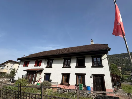 Grande maison comprenant 2 appartements, avec en plus, un excellent potentiel à mettre en valeur – Foto 3 von 19
