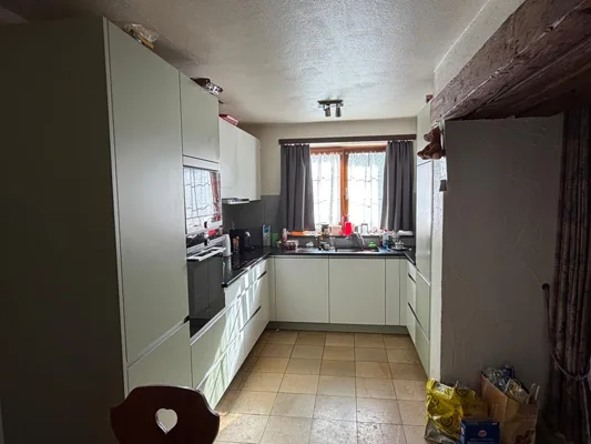 Grande maison comprenant 2 appartements, avec en plus, un excellent potentiel à mettre en valeur – Foto 11 von 19