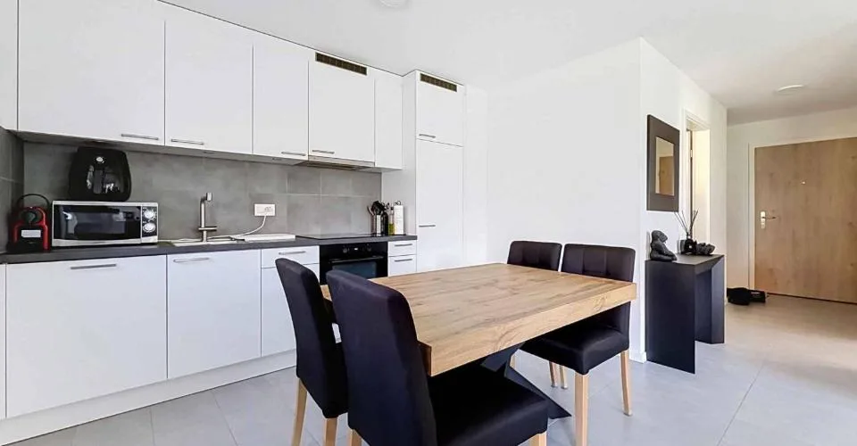 Appartement 2 pièces avec jardin privatif et terrasse – Foto 2 von 26