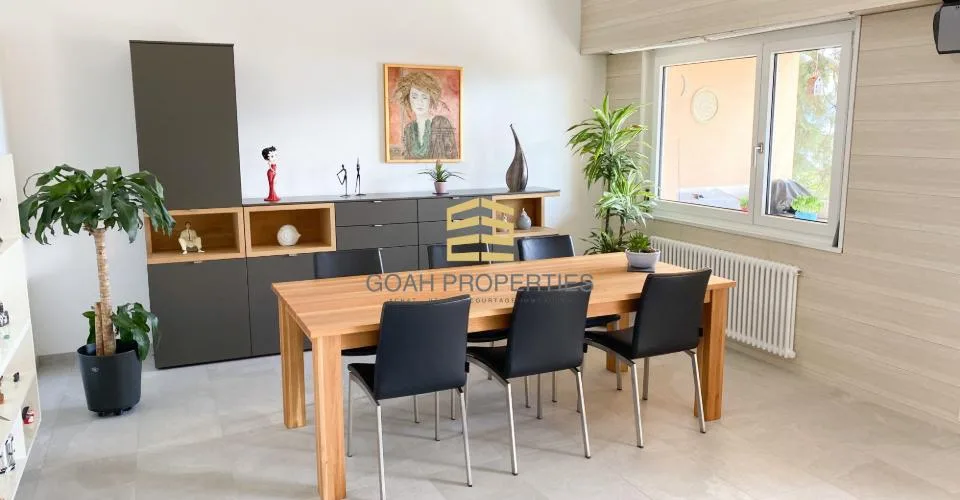 Superbe appartement de 4,5 pièces offrant 140 m² avec une magnifique vue sur le lac – foto 5 di 7
