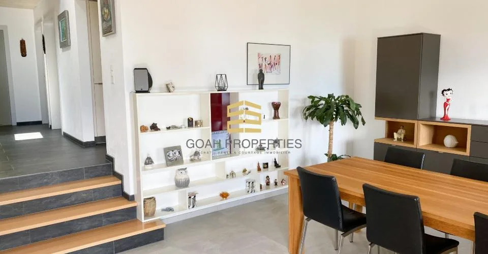 Superbe appartement de 4,5 pièces offrant 140 m² avec une magnifique vue sur le lac – foto 4 di 7