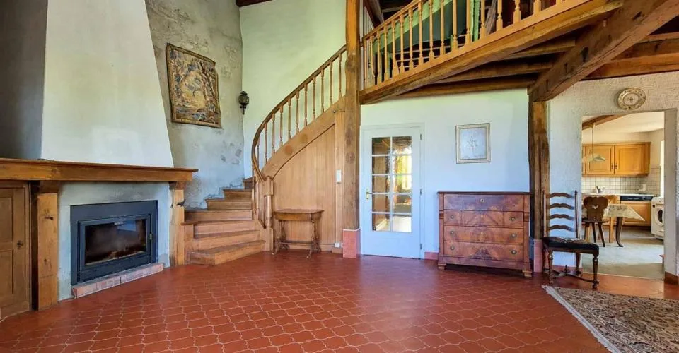 Ancienne ferme avec fort potentiel constructible et de rénovation – Foto 6 von 13