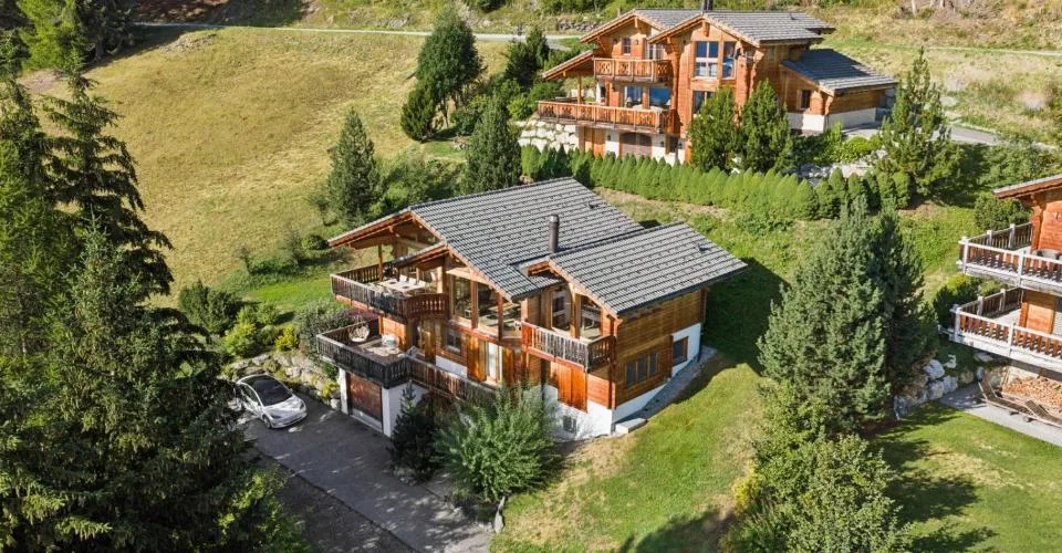 Résidence secondaire - Un bien d'exception aux portes des 4 vallées – Foto 3 von 13