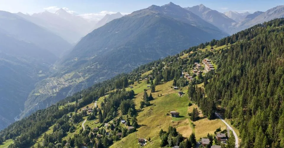 Résidence secondaire - Un bien d'exception aux portes des 4 vallées – Foto 5 von 13