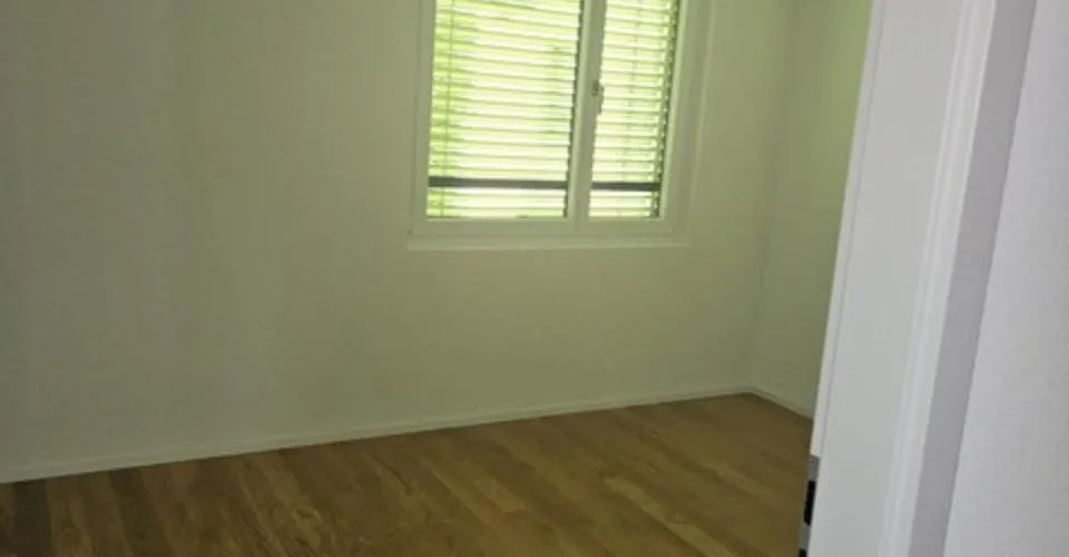 Bel appartement de 4.5 pièces, lumineux et bien situé au centre de La Chaux-de-Fonds – Foto 5 von 9