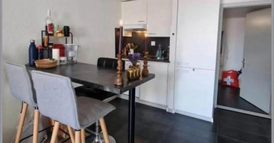 Charment studio à Fribourg – foto 2 di 3