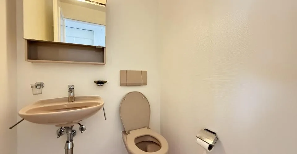 Bel appartement de 4,5 pièces au 2ème étage à Aigle – photo 7 of 9