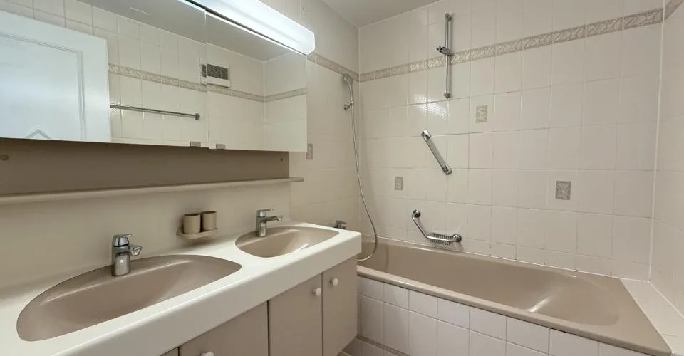 Bel appartement de 4,5 pièces au 2ème étage à Aigle – photo 6 of 9