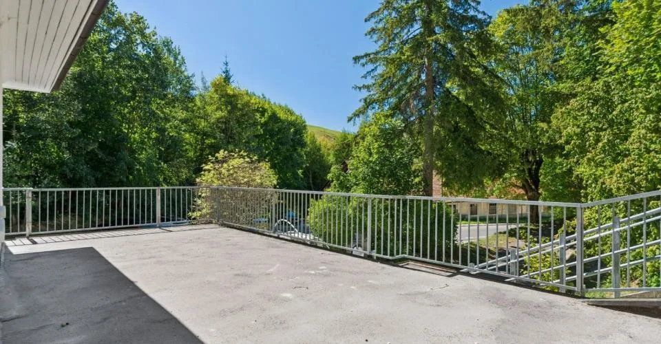 Immeuble à fort potentiel de transformation au Locle – Foto 2 von 9