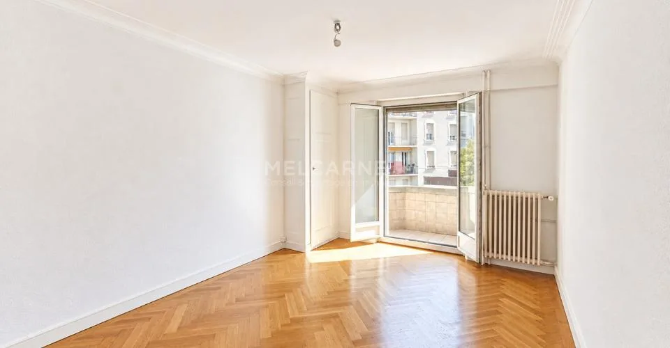 Exclusivité - Appartement en SIAL à deux pas du Lac – photo 4 sur 8