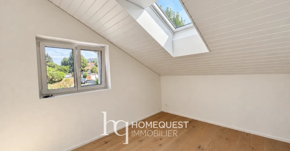Schönes neues Apartment im Dachgeschoss mit Seeblick – Foto 5 von 12
